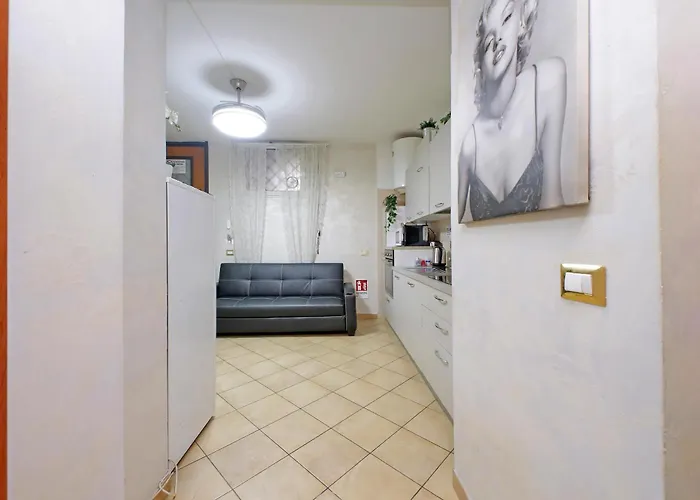 Gallery Apartment *