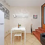 Gallery *